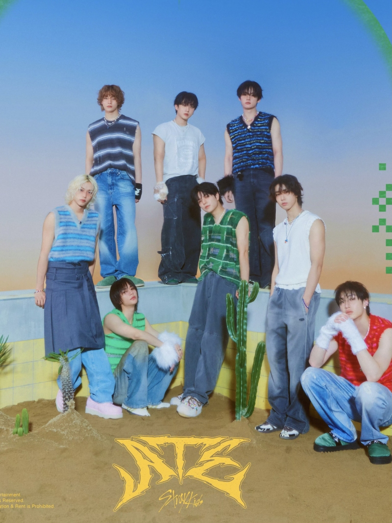 Stray Kids MV