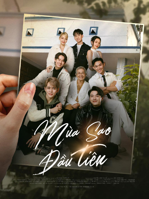 Mùa Sao Đầu Tiên